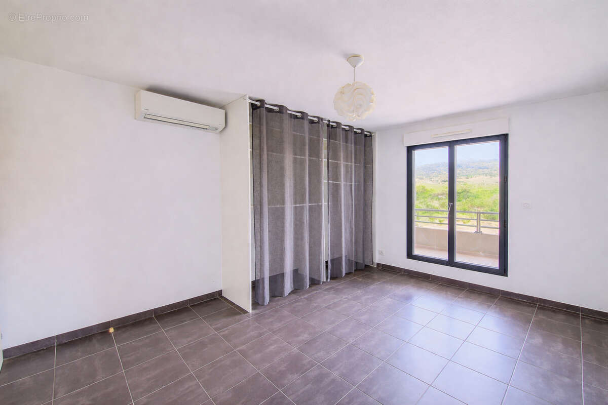 Appartement à FURIANI