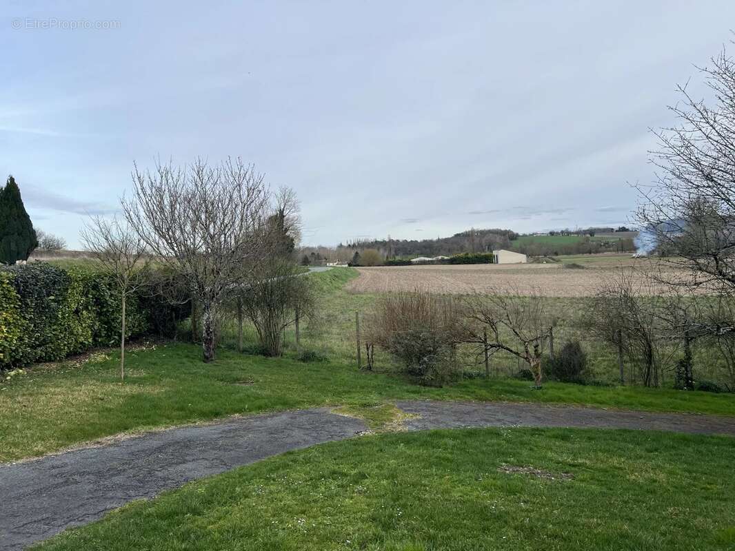 Maison à VERTEILLAC