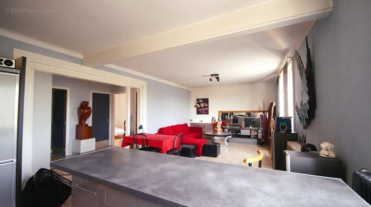 Bedarrides: maison de ville avec garage et exterieur - photo 5