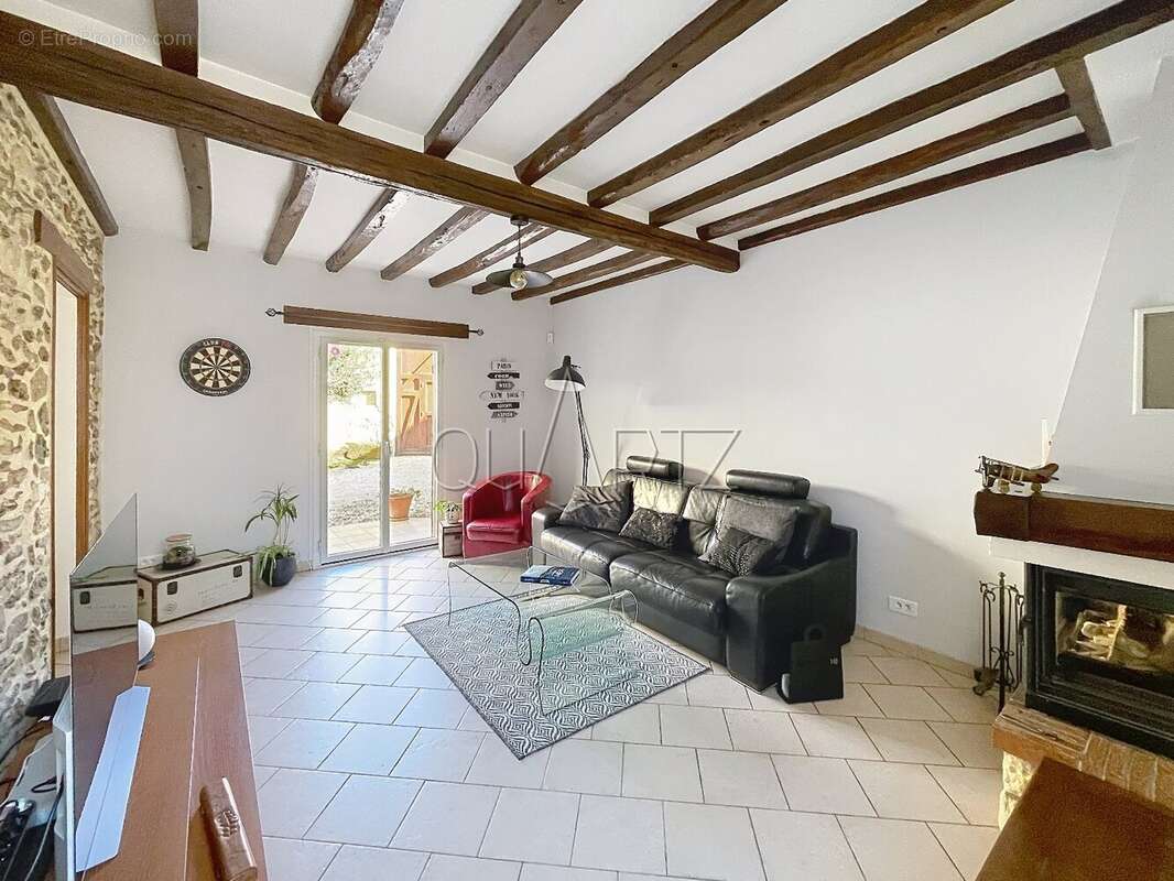 Maison à MARINES