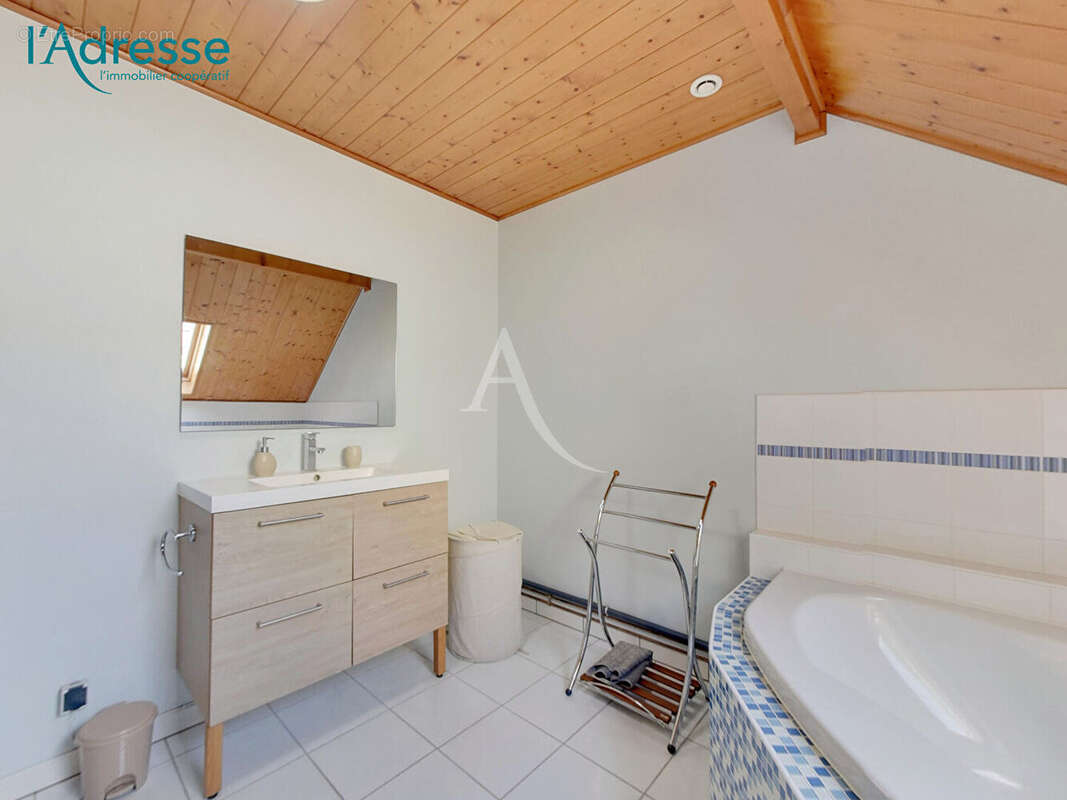 Maison de caractère 170 m²+ sous sol total - photo 14