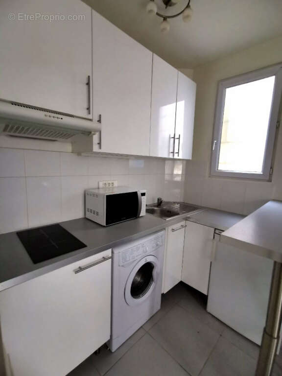 Appartement à PARIS-19E