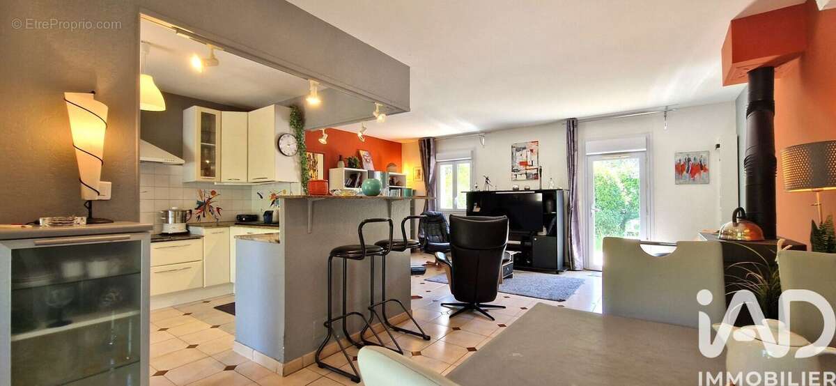 Photo 4 - Maison à CAUMONT-SUR-DURANCE
