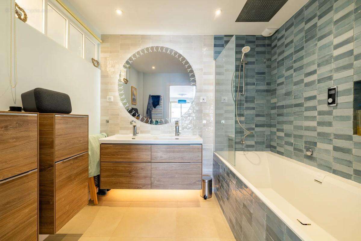Appartement à VERSAILLES