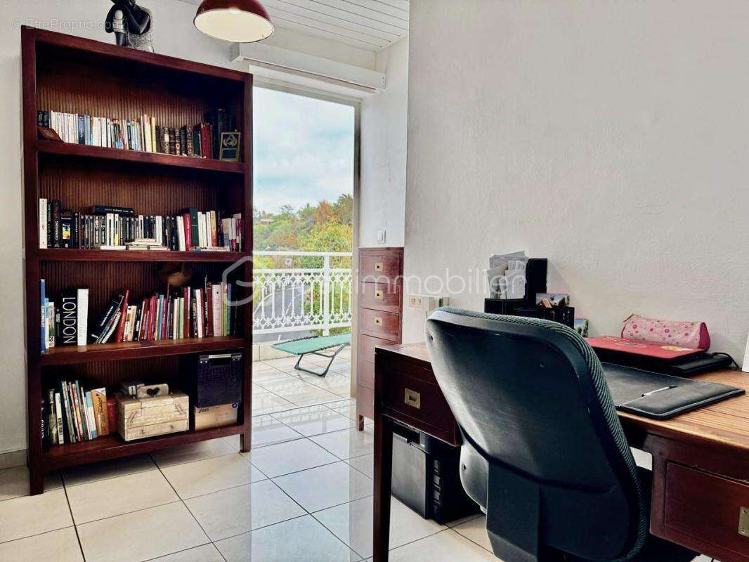  Les Avirons – Vue océan, jacuzzi et couchers de soleil… une maison où il fait bon vivre - photo 16