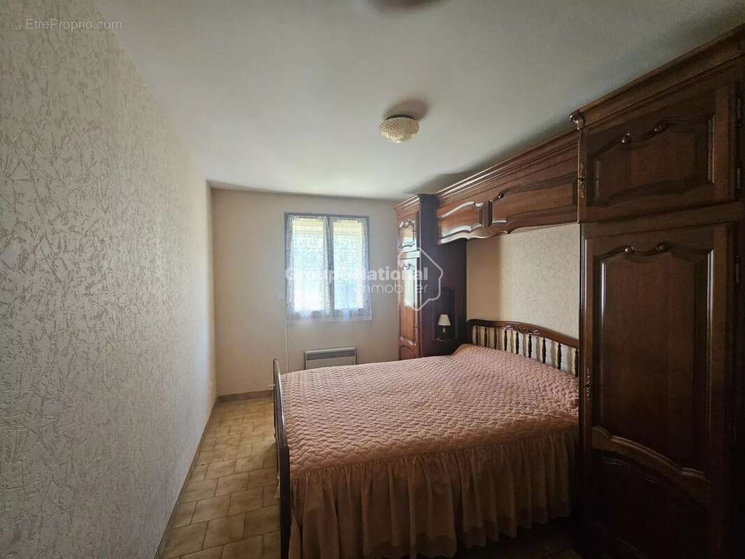 Maison à JONQUIERES