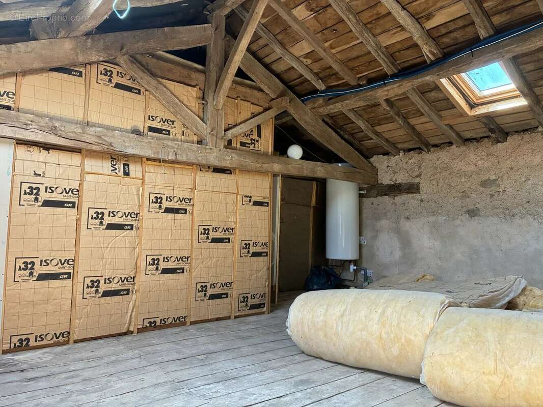 Maison à LATHUS-SAINT-REMY