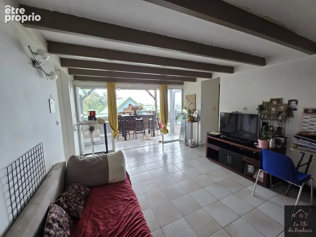 Le Carbet   Maison T3 bis avec vue mer, jardin privatif et piscine - photo 6