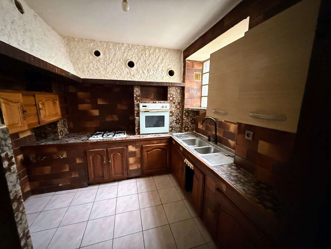 Maison à SAINT-MENGES