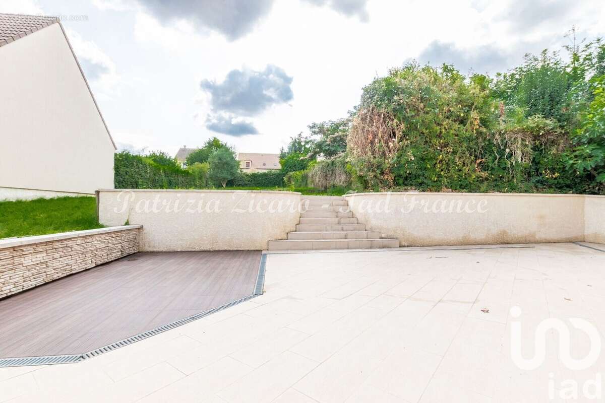 Photo 2 - Maison à LA VILLE-DU-BOIS