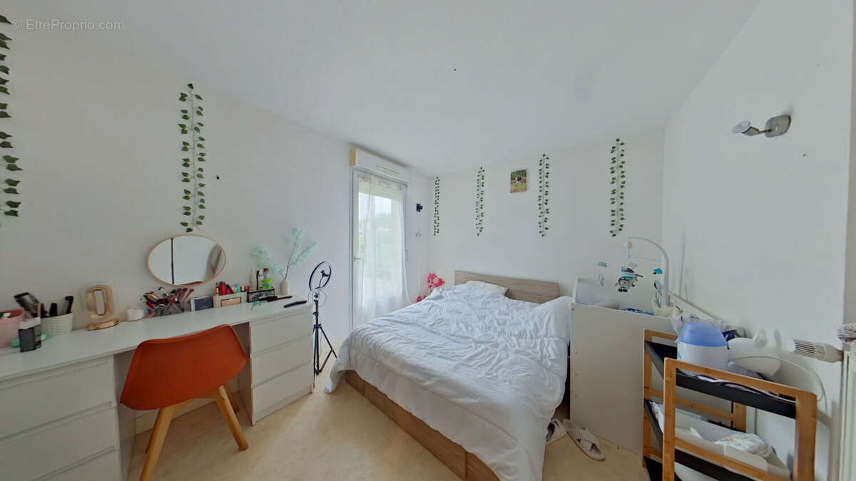 Maison à AVAILLES-LIMOUZINE