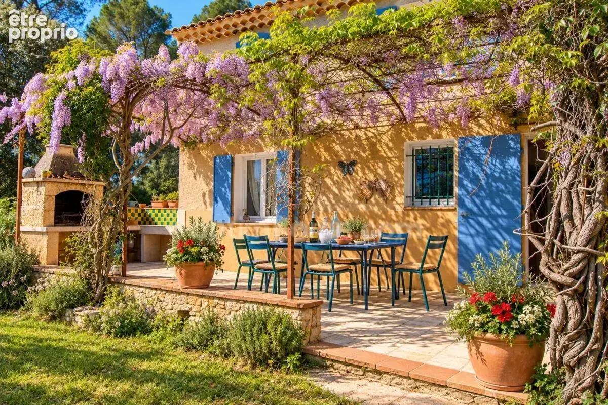 Grande propriété style provençal avec dépendances sur 1,6 ha - photo 5