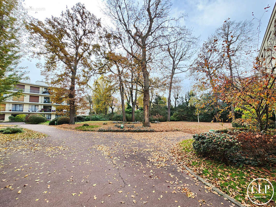 Appartement à NOGENT-SUR-MARNE