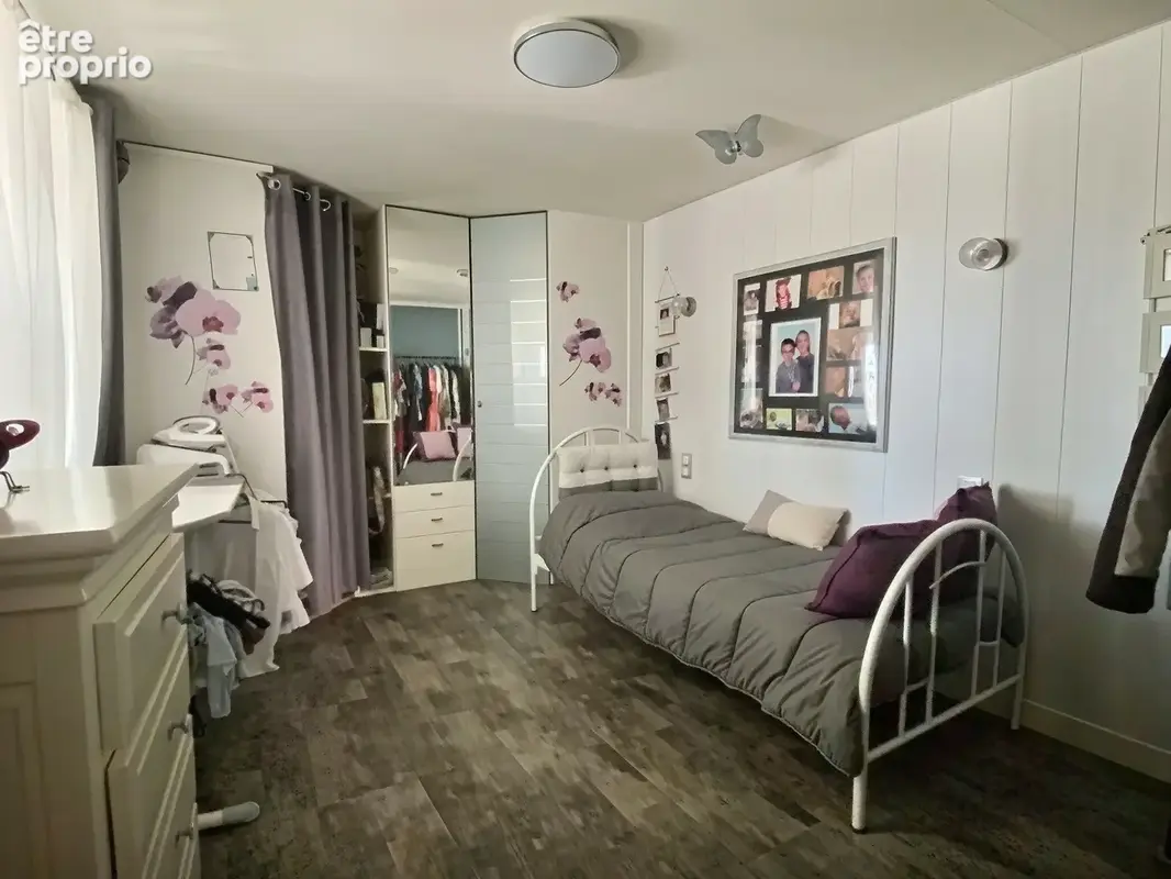 Maison avec piscine, jacuzzi et beaux espaces annexes - photo 10