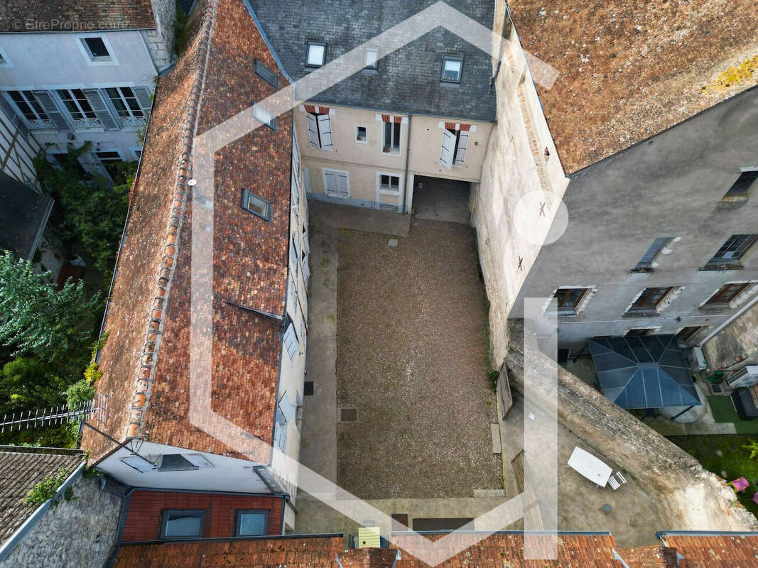 Appartement à CHATILLON-SUR-LOIRE