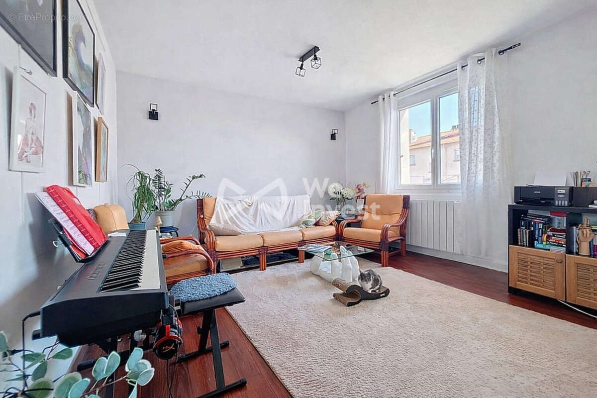 Appartement à BOURG-LES-VALENCE