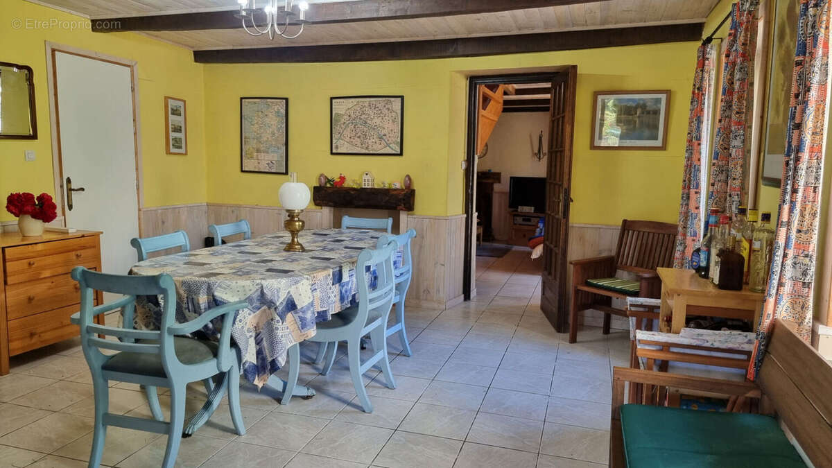 CÔTES D'ARMOR, Proche Guerledan, Charmante Maison Individuelle de 3 Chambres - photo 4