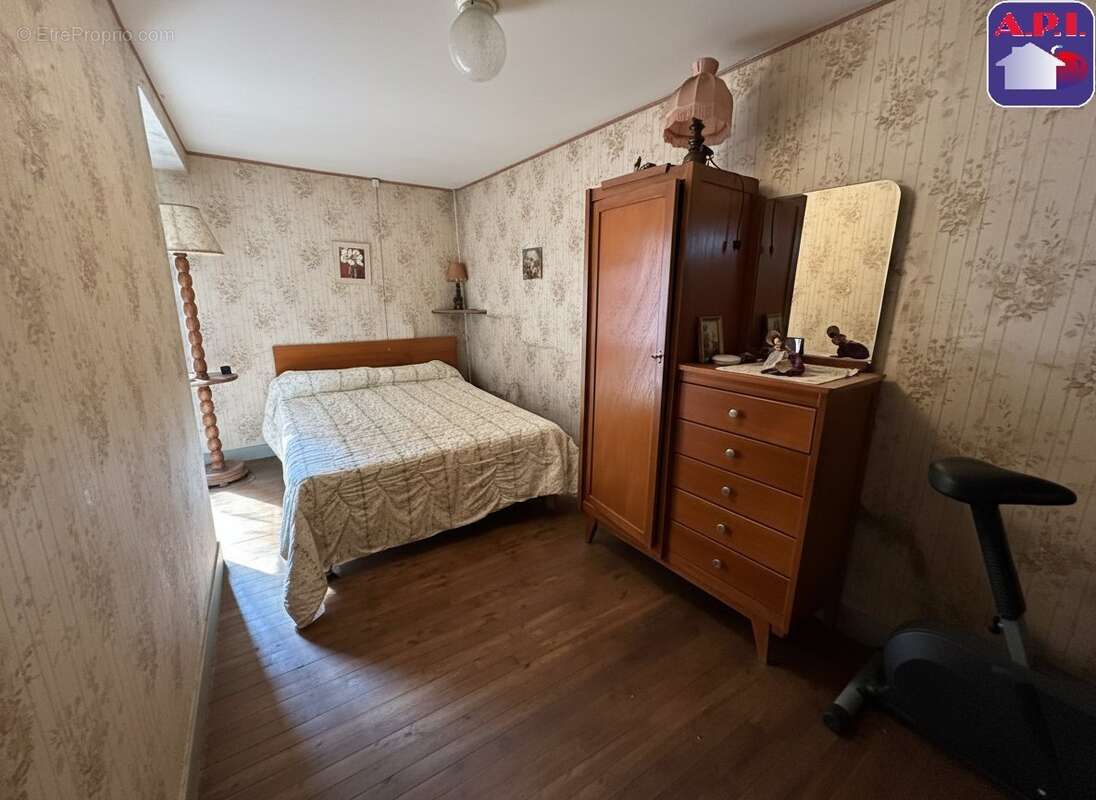 Maison à SAINT-LARY