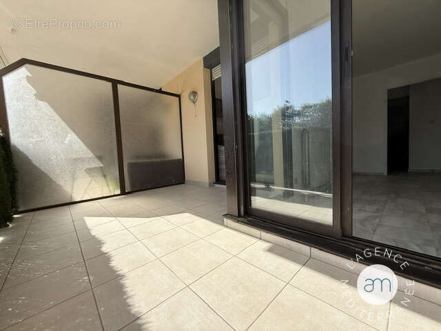 Montpellier   f2 41,59 m2 avec terrasse, parking et cellier   180 000 € - photo 5