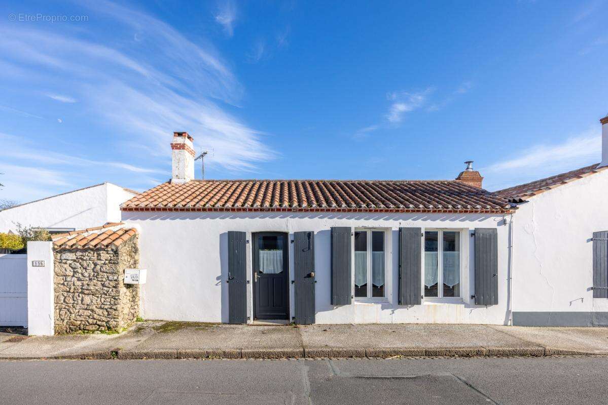 Maison de plain pied de 137m² - photo 9