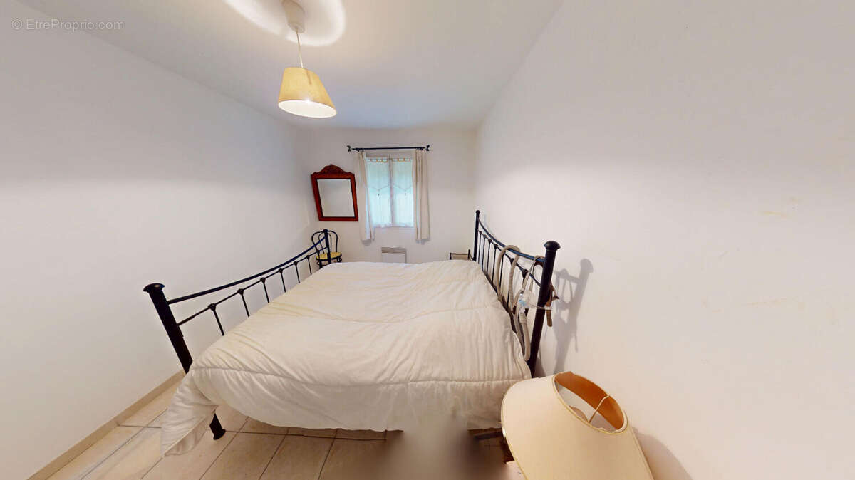 Maison à LA FARE-LES-OLIVIERS