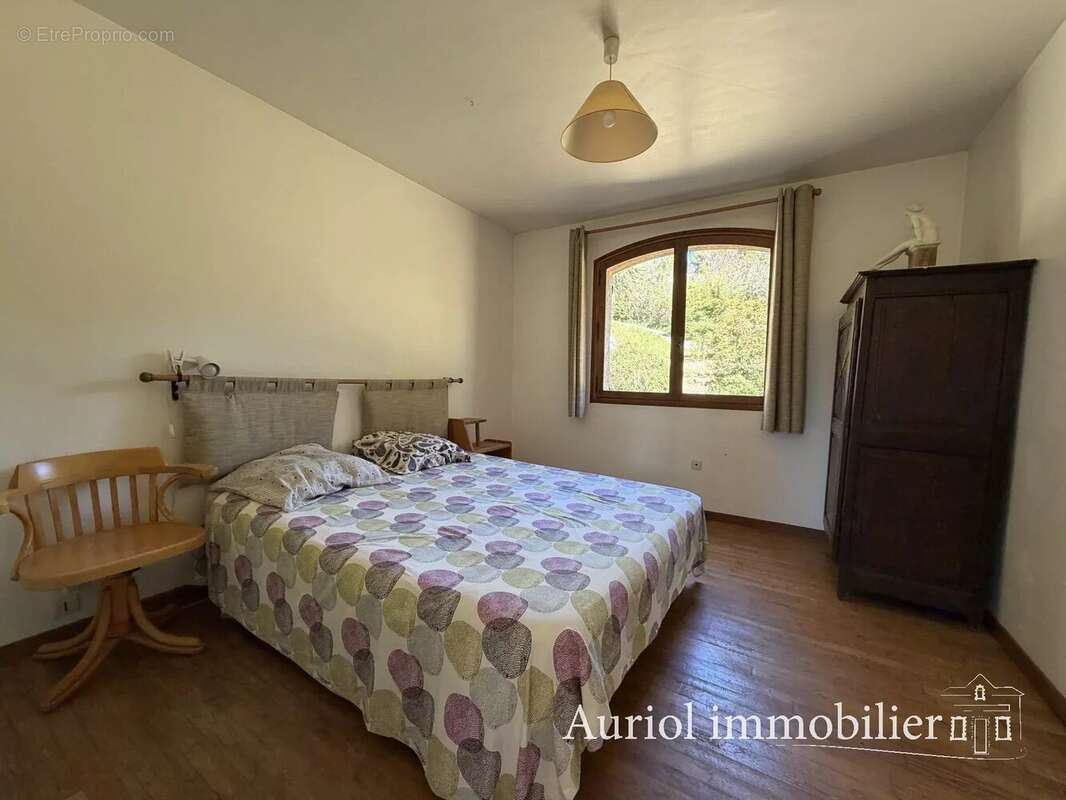 Maison à MARSEILLE-11E