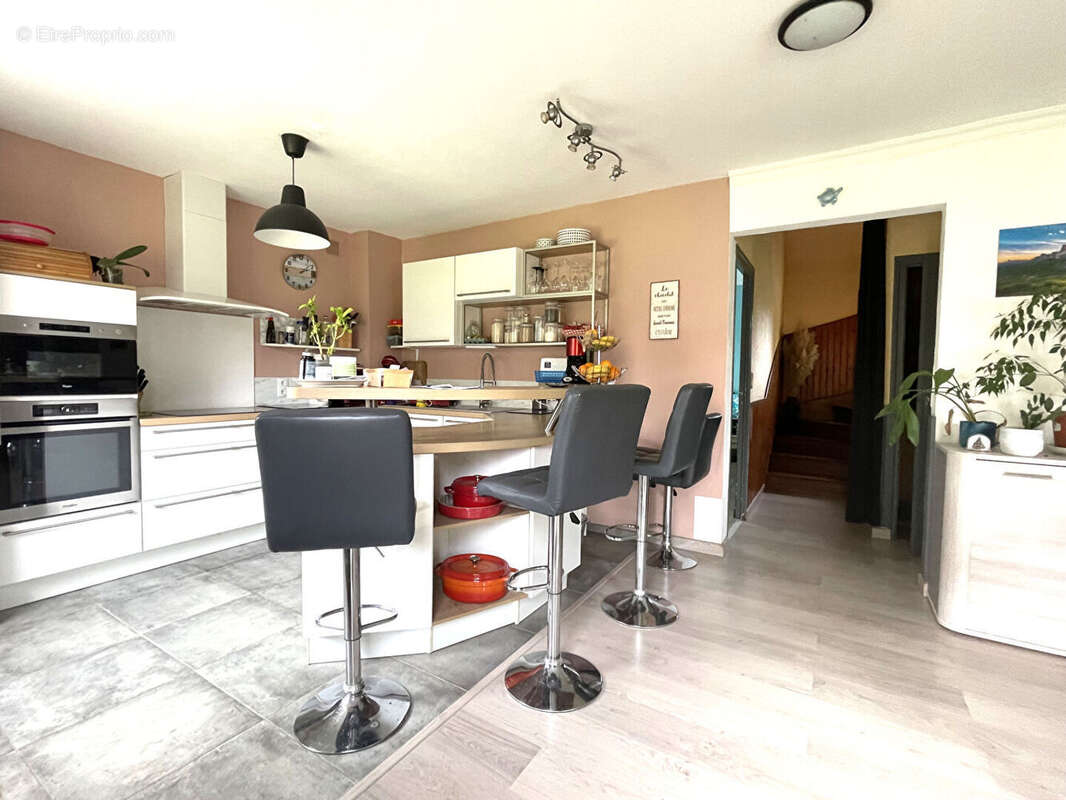 Maison à PLOGASTEL-SAINT-GERMAIN