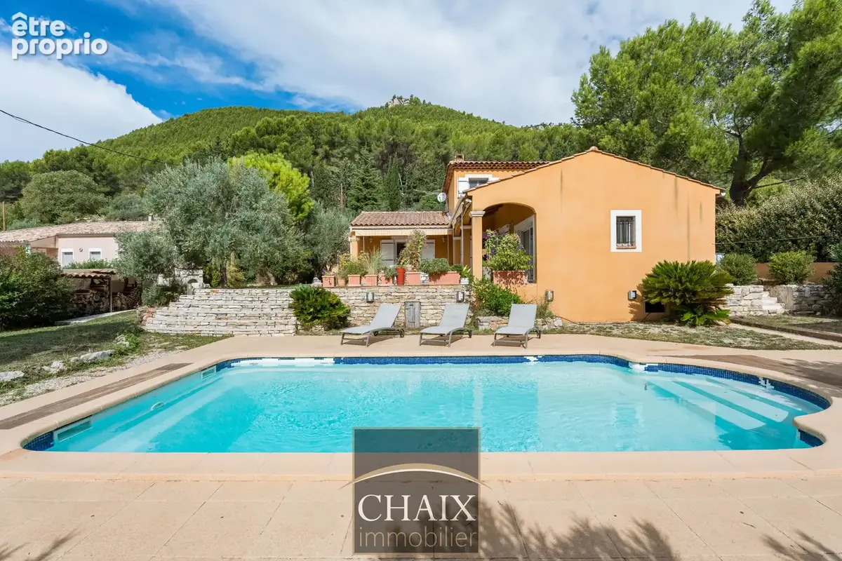 Photo Maison à Cuges-Les-Pins au prix de 595 000€
