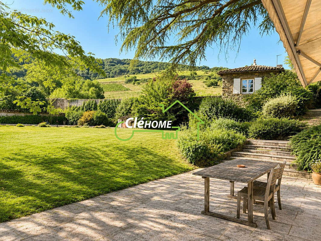 Maison à QUINCIE-EN-BEAUJOLAIS