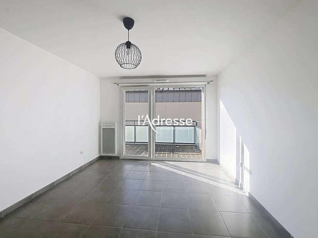 Tournefeuille - Secteur La Ramée -Appartement T2 de 45m² avec balcon et places de parking - photo 2