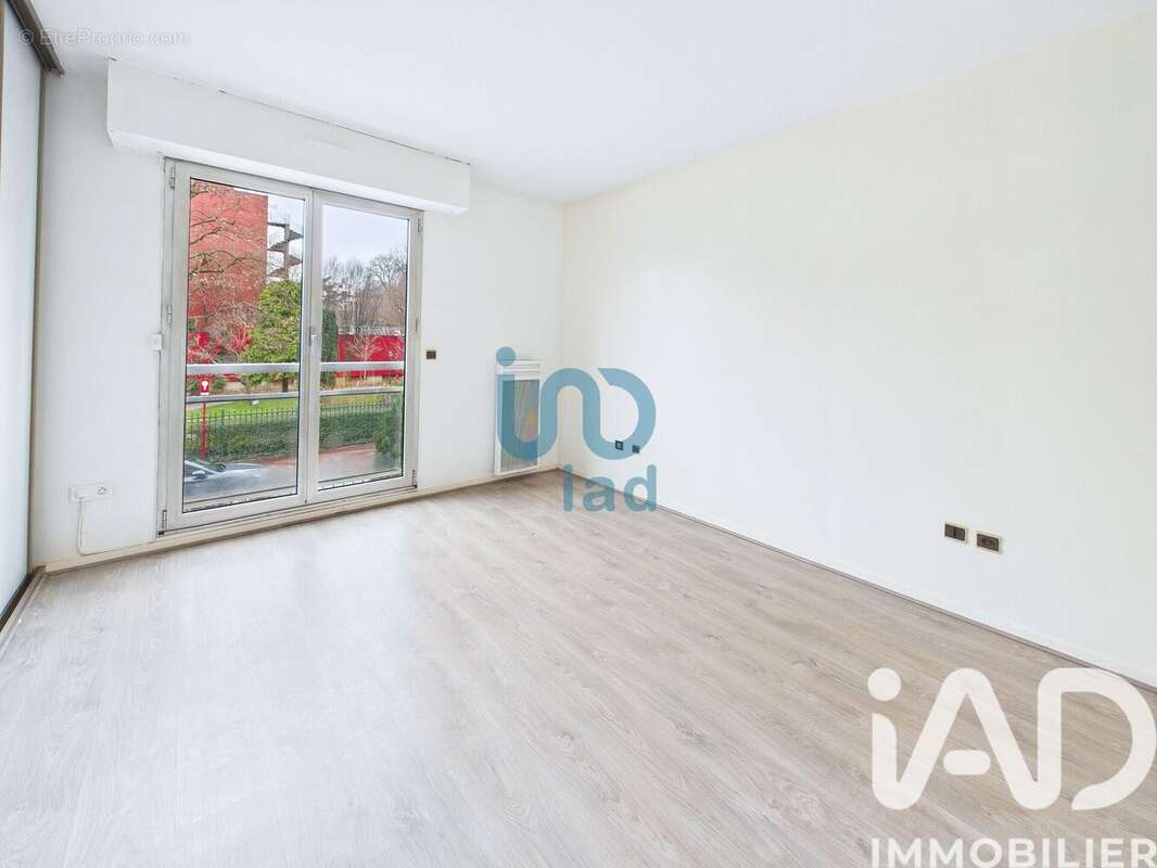 Photo 3 - Appartement à MONTROUGE