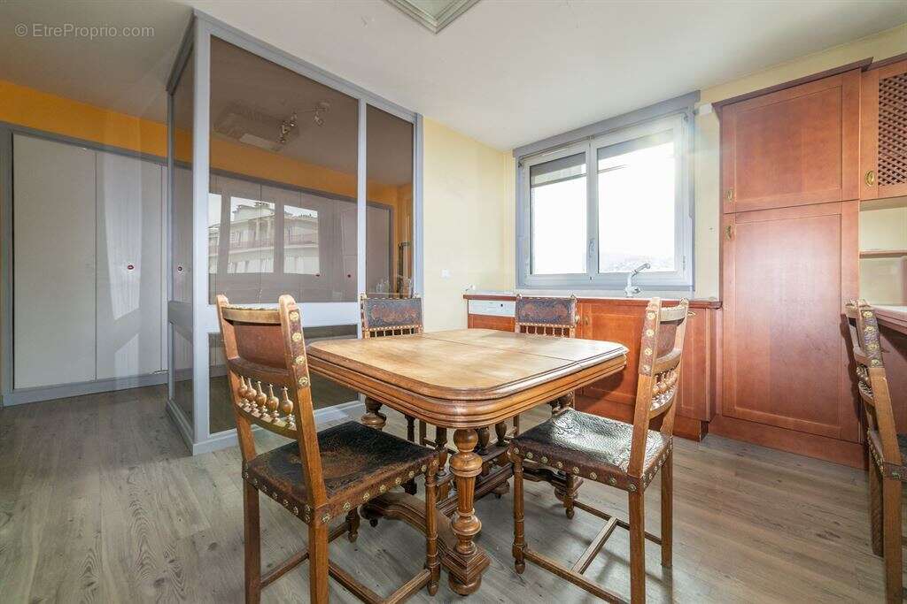 Appartement à CLERMONT-FERRAND
