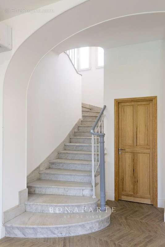 Maison à SAINT-RAPHAEL