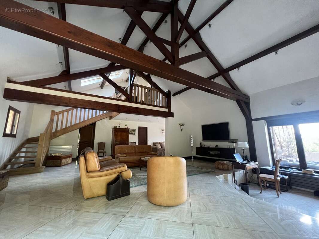 Maison 162 m² à Chatillon-Sur-Loire  - photo 5