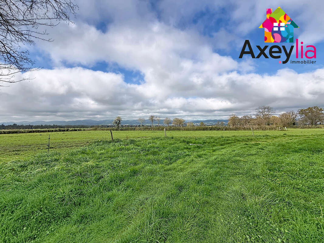 Maison à SAINT-ROMAIN-LA-MOTTE