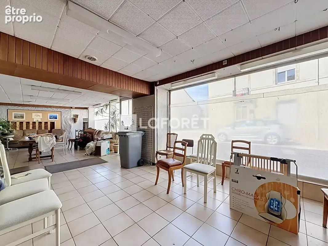 Immeuble de rapport Neufchateau 16 pièce(s) 458.85 m2 - photo 2