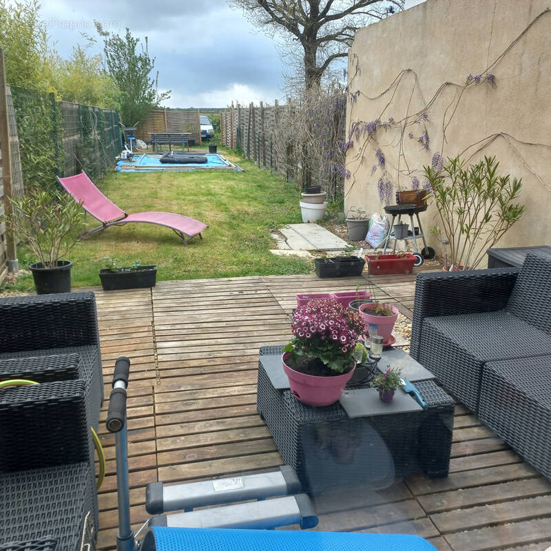 Maison à PAREMPUYRE