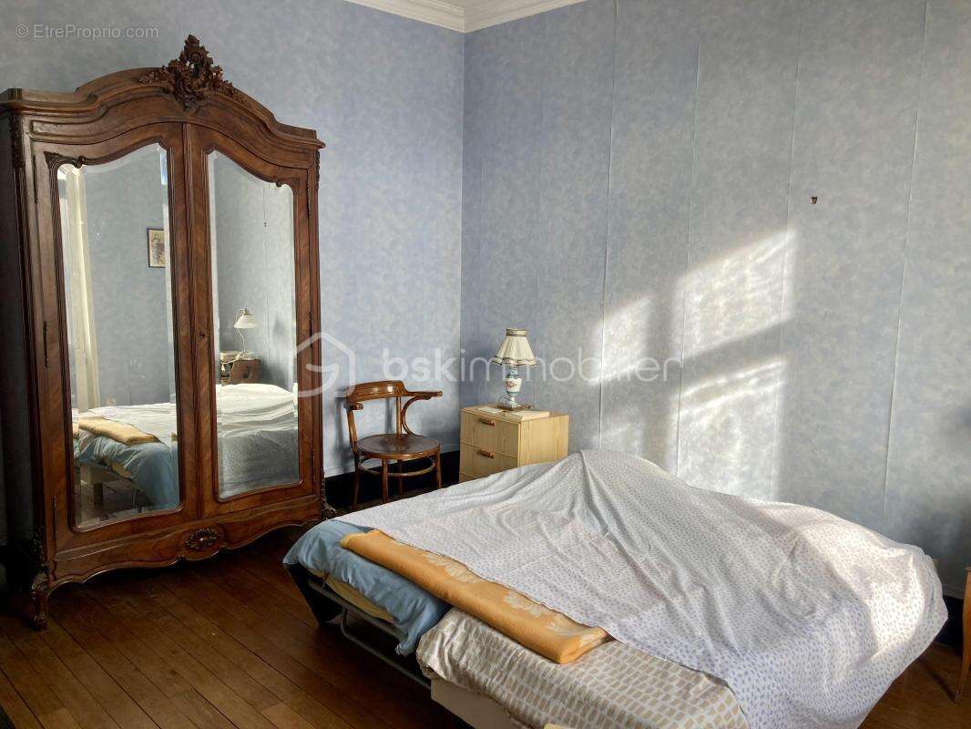 Maison à ECLARON-BRAUCOURT-SAINTE-LIVIERE