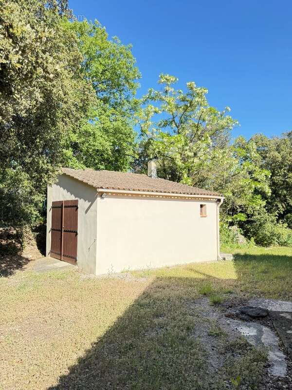 Maison à SAINTE-ANASTASIE-SUR-ISSOLE
