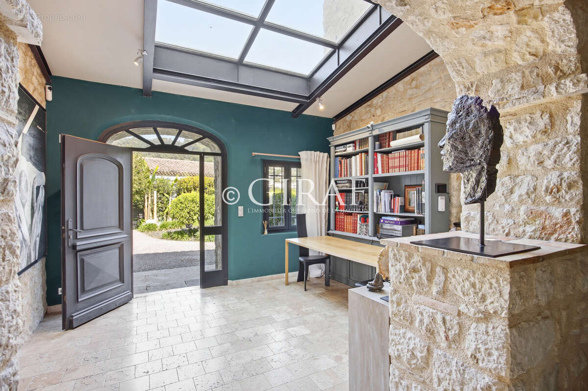 Maison à LA COLLE-SUR-LOUP