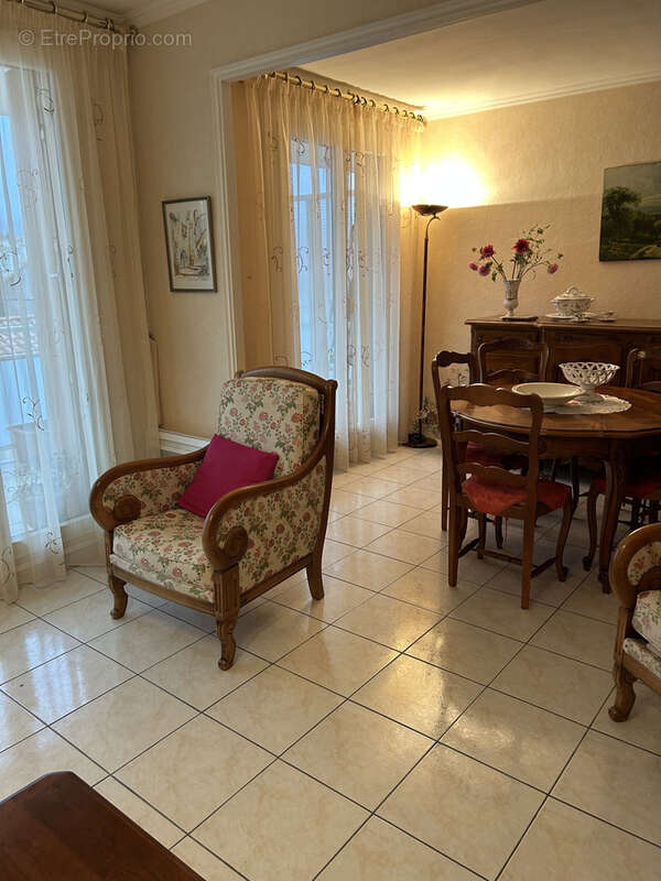 Appartement à MARSEILLE-8E