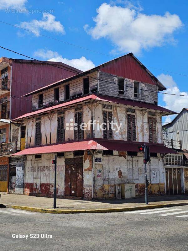 Appartement à CAYENNE