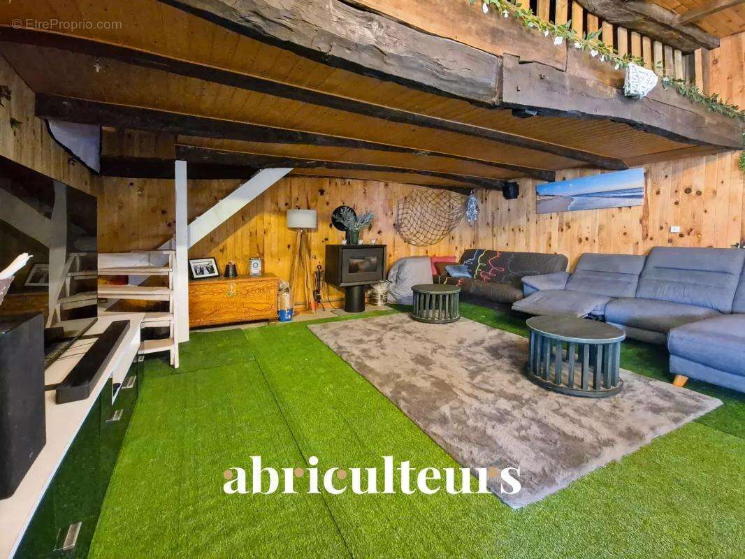 Maison à BRIE-SOUS-MATHA