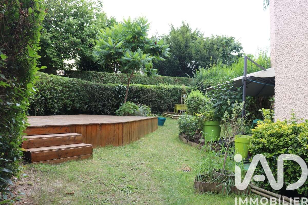 Photo 2 - Appartement à BEAUCHAMP