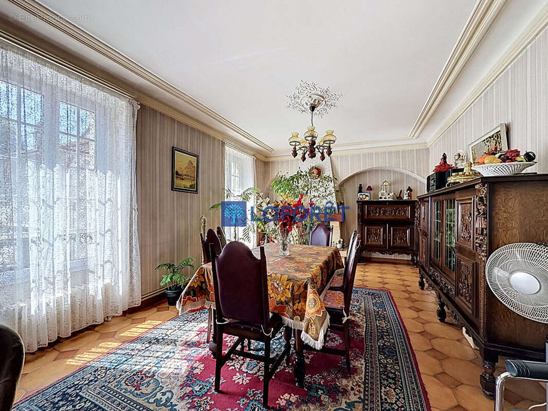 Appartement à SAVIGNY-SUR-ORGE