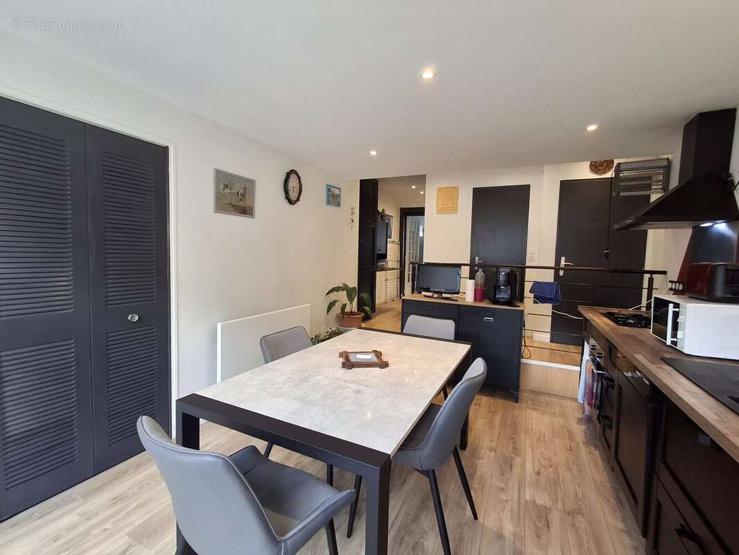 Maison à CASTILLONNES