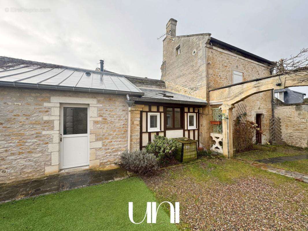 Maison à LUC-SUR-MER