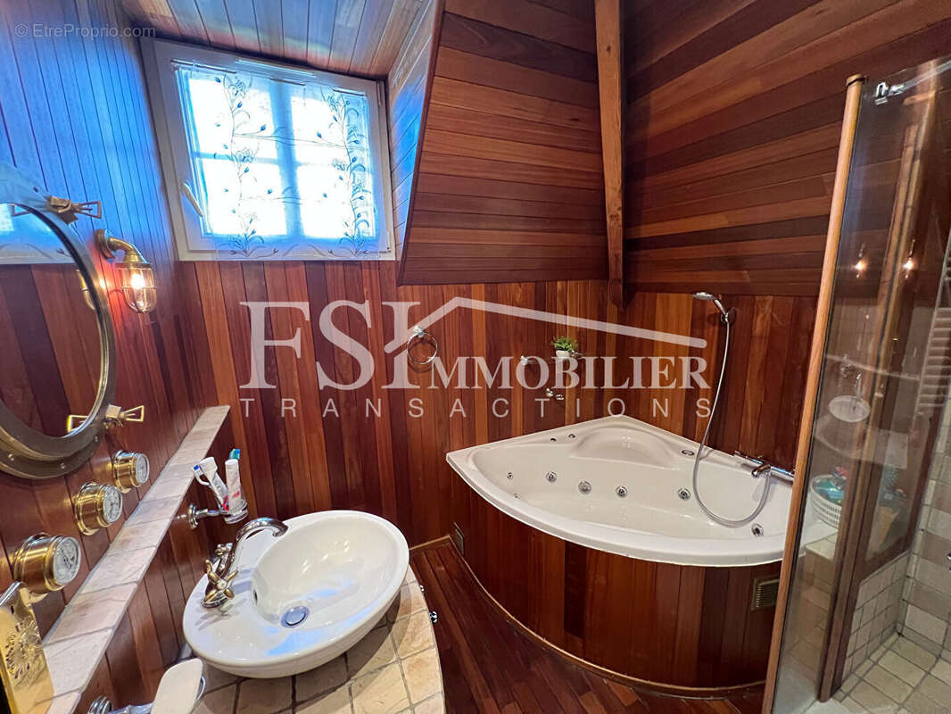 Maison à SAINT-LEU-LA-FORET