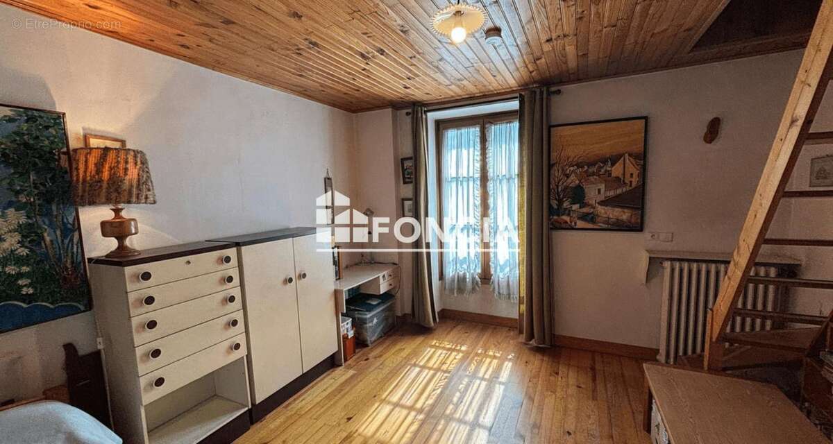 Maison à VILLENEUVE-SAINT-GEORGES