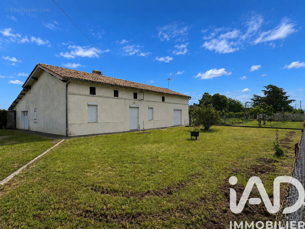 Photo 1 - Maison à COUTRAS